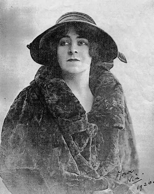 Winifred Fortescue in 1926